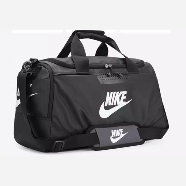 NIKE- BLACK